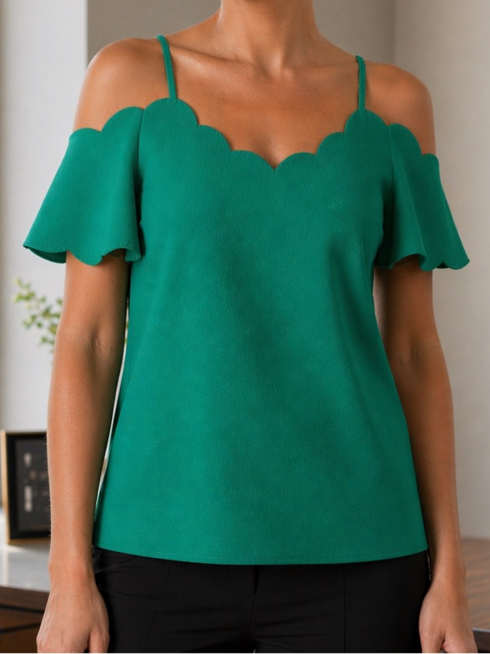 Monteau Green Scalloped Cold Shoulder Top Textured Short Sleeve Blouse Sz XL EUC
